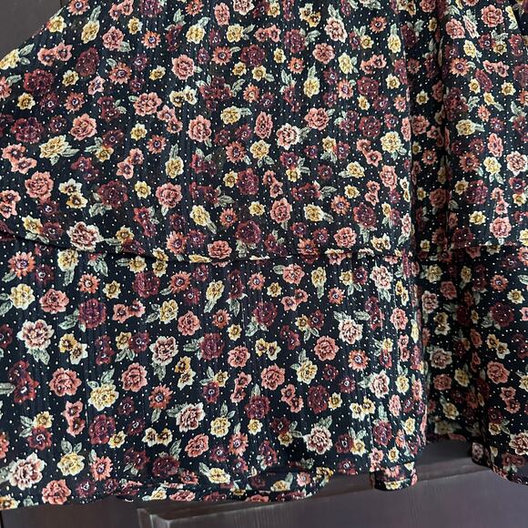 SHOW ME YOUR MUMU | Aiden Layered Ditsy Floral Skirt | Size Small - Picture 4 of 8